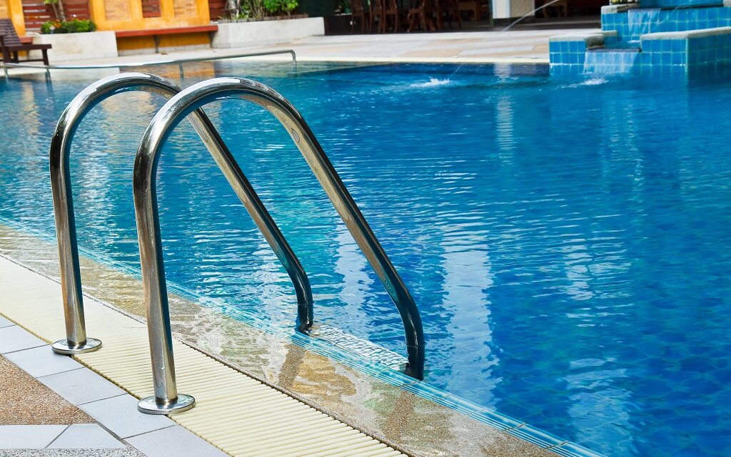 Czy warto zdecydować się na baseny ze stali nierdzewnej w obiektach komercyjnych?