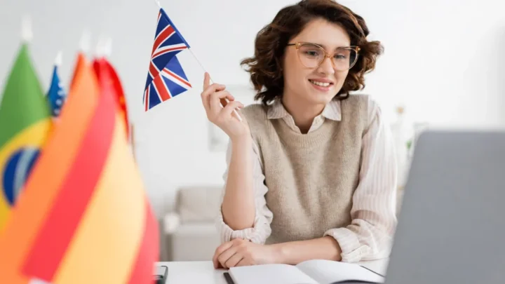 Polacy w Wielkiej Brytanii: jak poprawnie rozliczyć dochody z pracy i działalności?